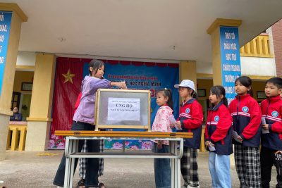 ỦNG HỘ QUỸ VÌ NGƯỜI NGHÈO NĂM HỌC 2025-2026